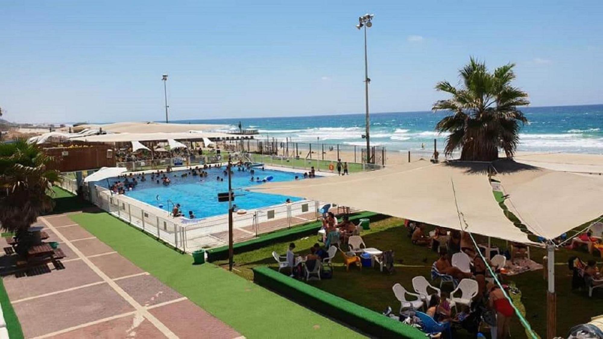 דירת 5 חדרים מול הים Daire Bat Yam Dış mekan fotoğraf